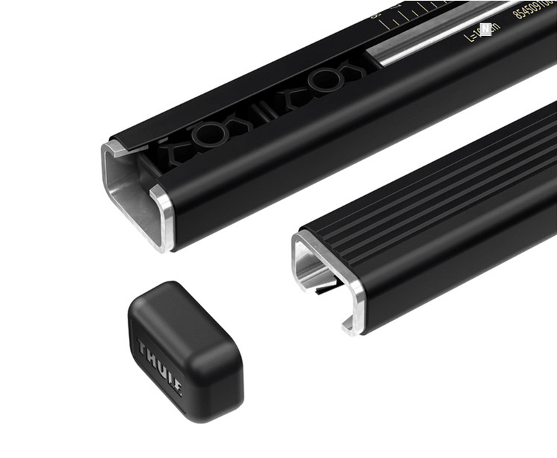 Thule-squarebar-7123-2 Detalle de extremo y contera de barras de techo Thule Squarebar 7123