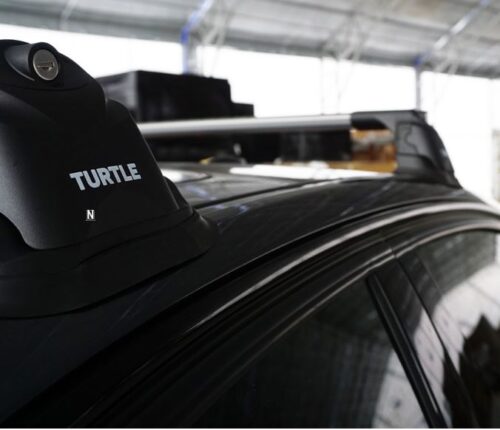 detalle barras de techo Turtle Air-3 instaladas