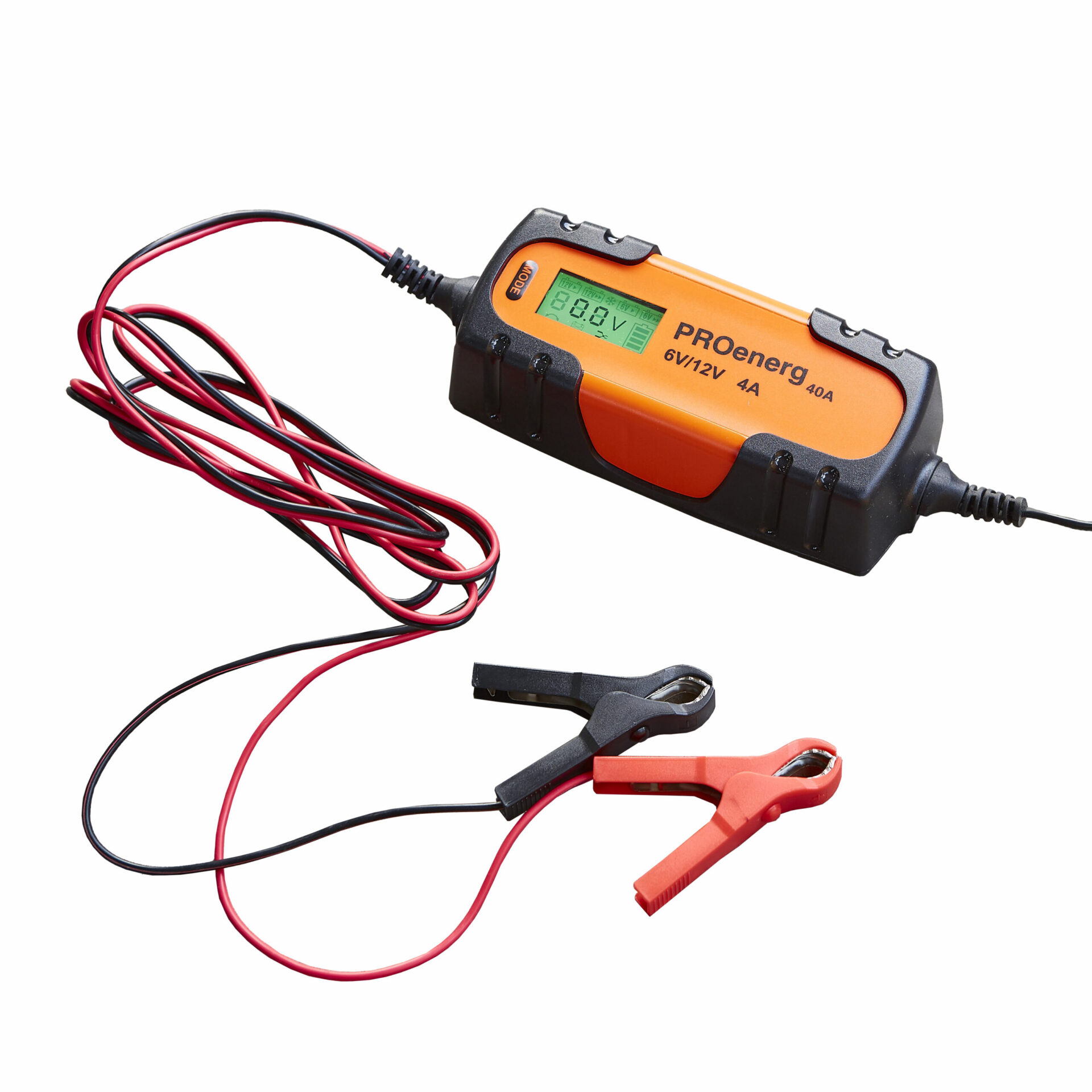 Proenerg240A-detourage cargador de batería negro y naranja con pinzas sobre fondo blanco