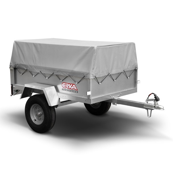 Erka-838-con-toldo-alto-2 Remolque con toldo alto para coche Erka 838 con la vista desde la lanza