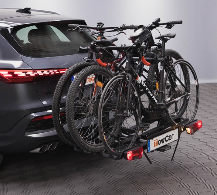 portabicicletas-bola-Towcar-Orbit-3-3 Portabicis de bola Towcar Orbit 3 instalado en coche y cargado con bicis