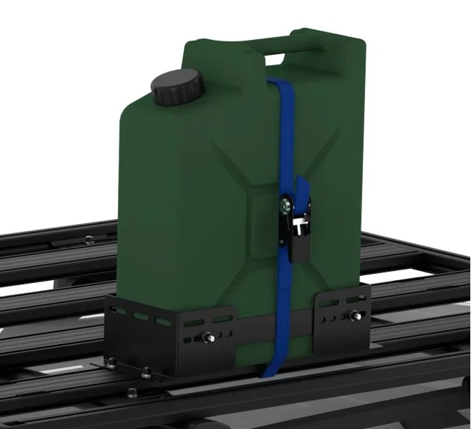 Cruz-Jerry-Can-Carrier Cruz Jerry Can Carrier instalado en Cruz Tanami de manera vertical
